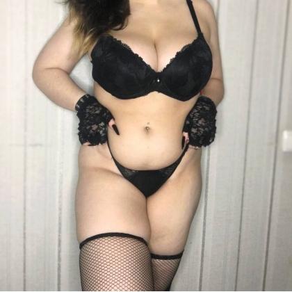           ee
